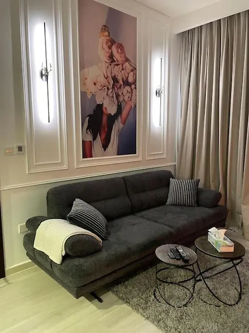 New Luxury Modern Canal View. Apartment Dubai 0*,  United Arab Emirates
